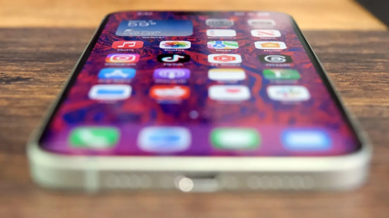 iPhone 16 hasn`t been introduced yet: iPhone 17 technical specifications have started to leak!