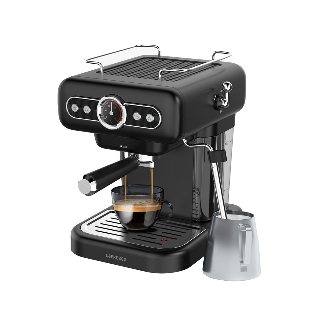 ماكينة إسبريسو LePresso Retro مع Boiler Gauge وMilk Steamer 15 Bar (LPCFFM0012BK)